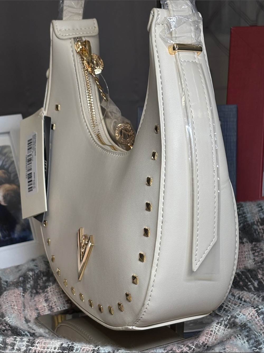Valentino Orlandi White Hobo Bag with Coin Pouch - Picture 3 of 11